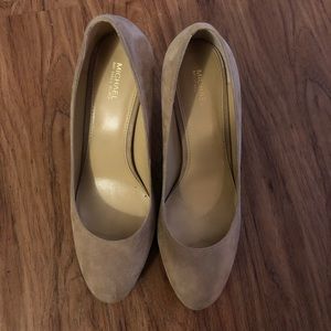 Michael Kors Nude Heel